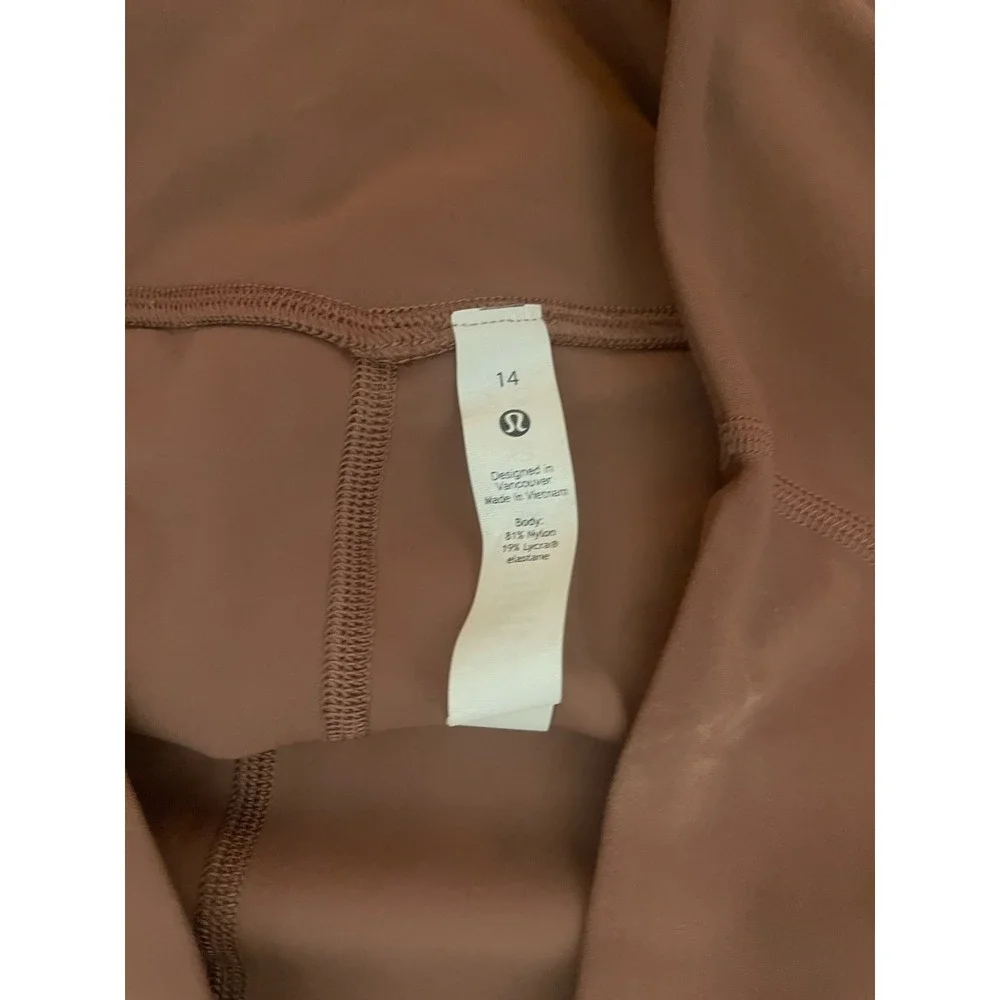 Lululemon Womens In Movement Legging Size 14 Mauve Pink‎ Spanish Oak